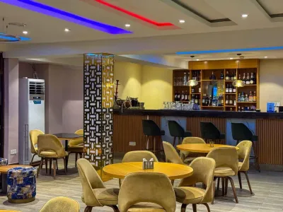 Blue Orange Towers Hotel