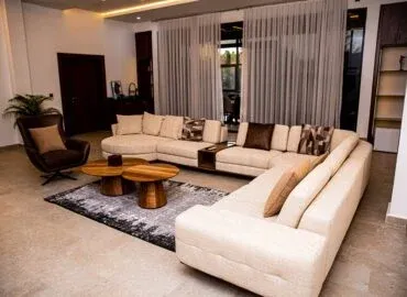 Pent House (Fusaichi Pegasus) room