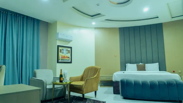 Platinum Room room