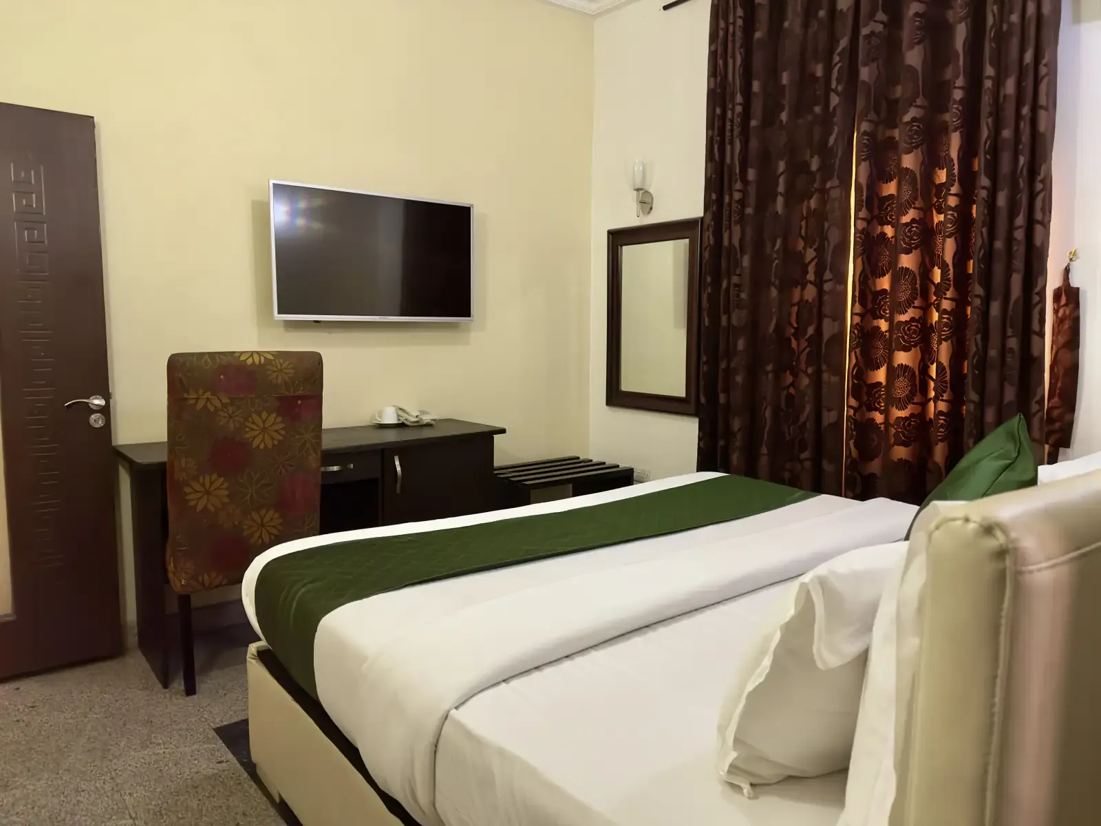 Imperal Suite room