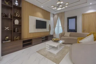 Apartment Charlie Luxury 2Bedroom Apartment (Penthouse)