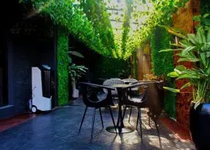 Hano Hotels & Suites