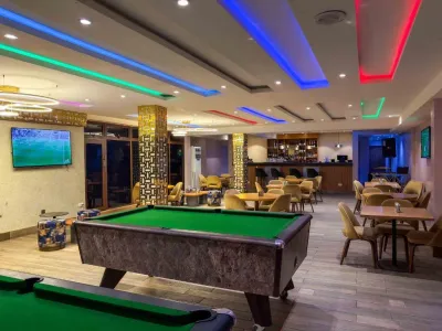 Blue Orange Towers Hotel