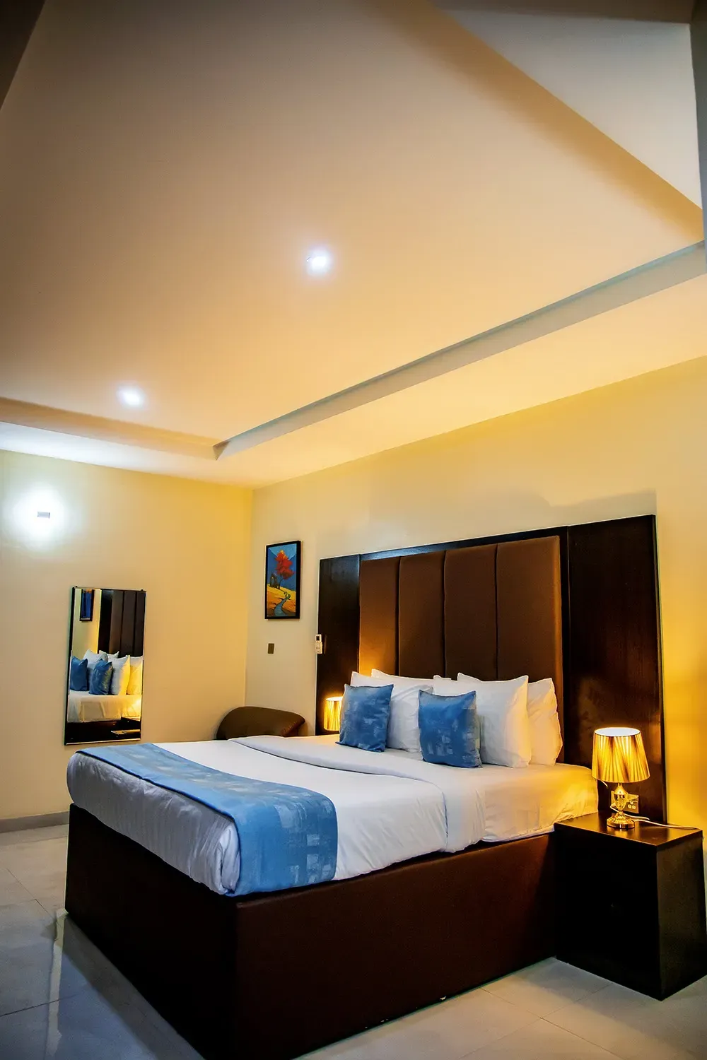 Comfort Express  room