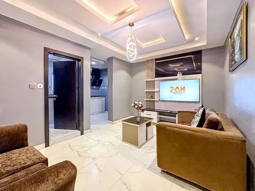 Diplomatic Suite room