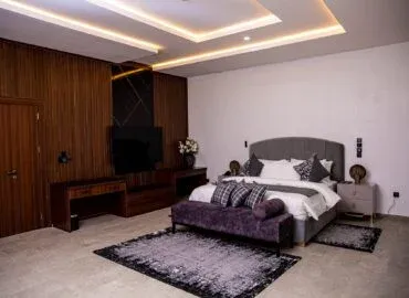 Pent House (Fusaichi Pegasus) room