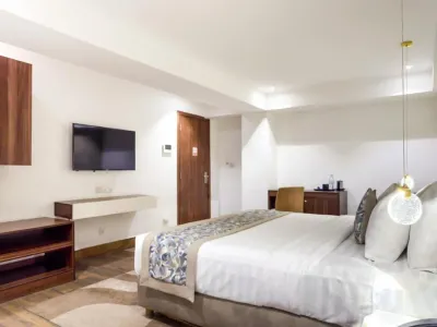 Blue Orange Towers Hotel