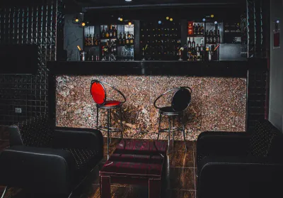 Edis Premier Hotel & Suites