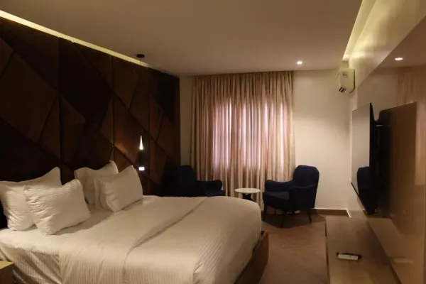 Diplomatic Room room