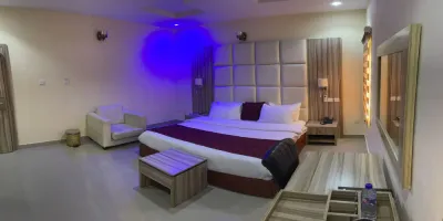 Great Ville Hotels, Surulere