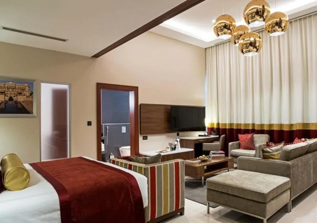 Diplomatic Suite room