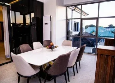 Pent House (Fusaichi Pegasus) room