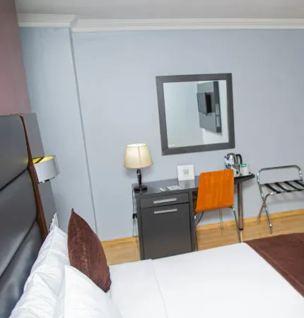 Junior Room room