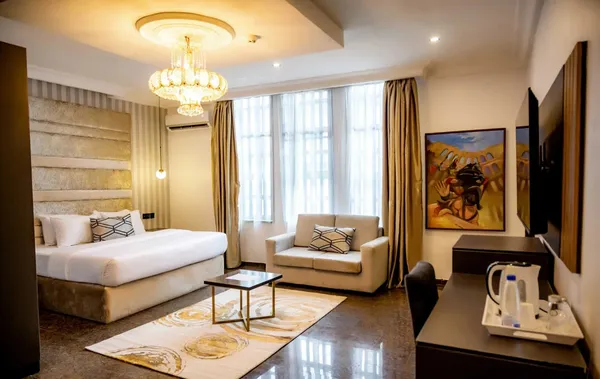 Senior Suite room