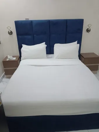 standard room room