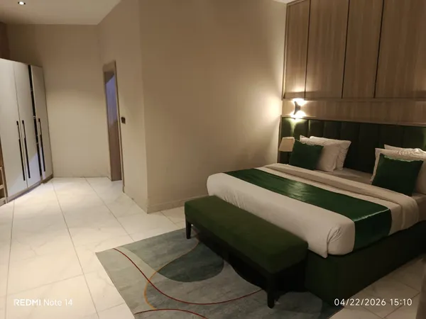 Lahana Pride (Signature Suite) room