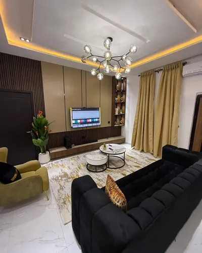 1 BEDROOM APARTMENT, IWOFE