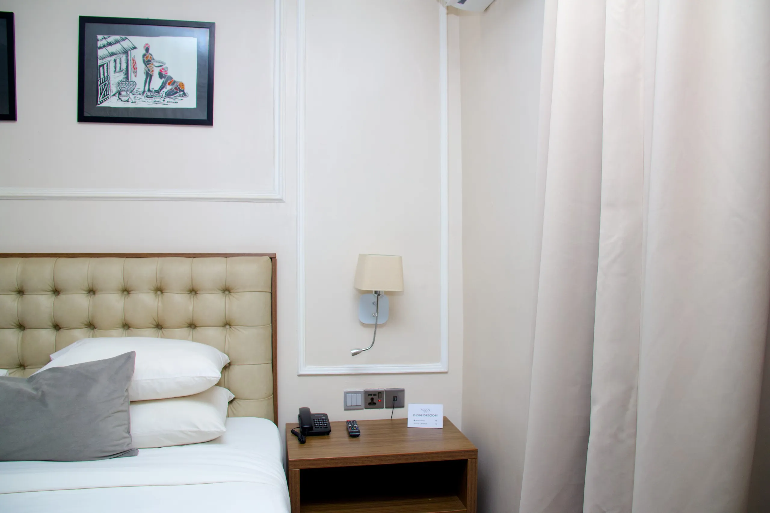 Suite2 room