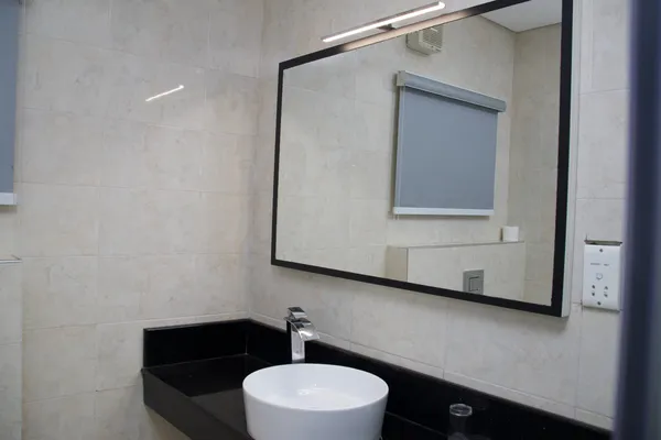 Suite2 room