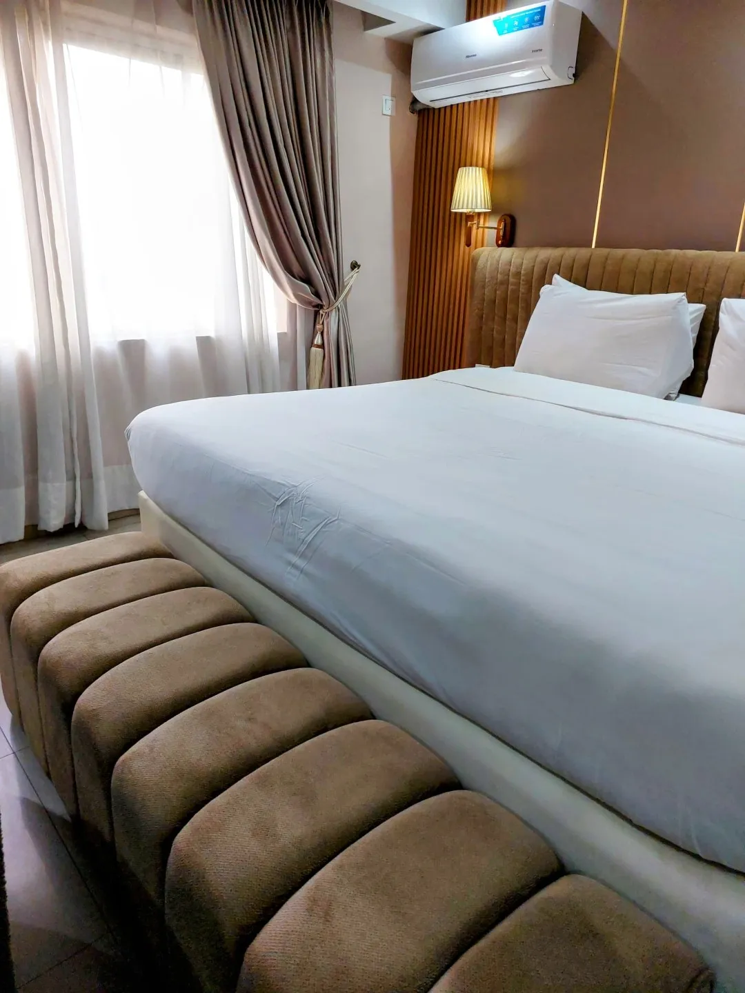 Deluxe Room room