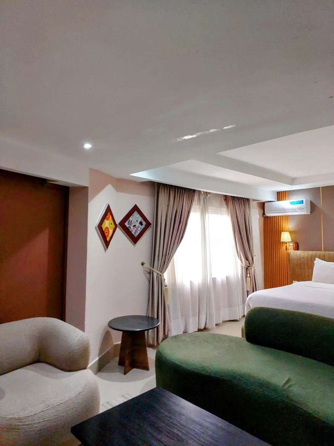 Deluxe Room room