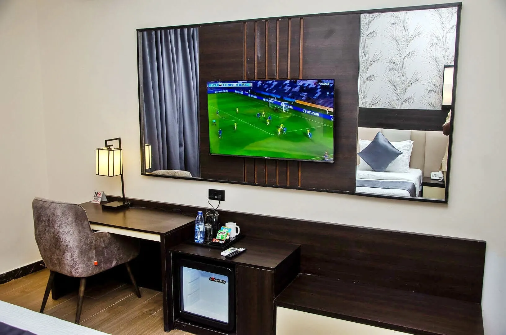 Deluxe Room room