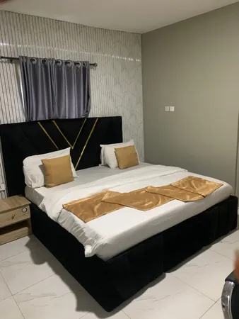 Signature Room room