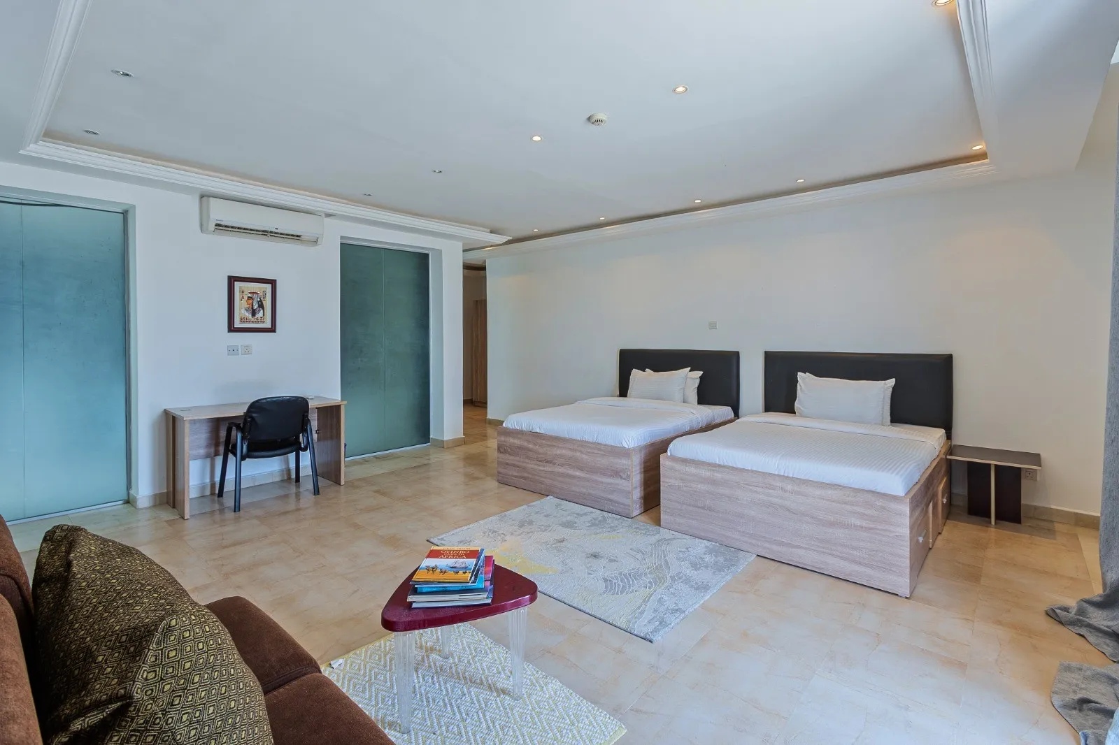 VIP SUITE room