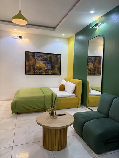Emerald Saffron - Studio Apartment 