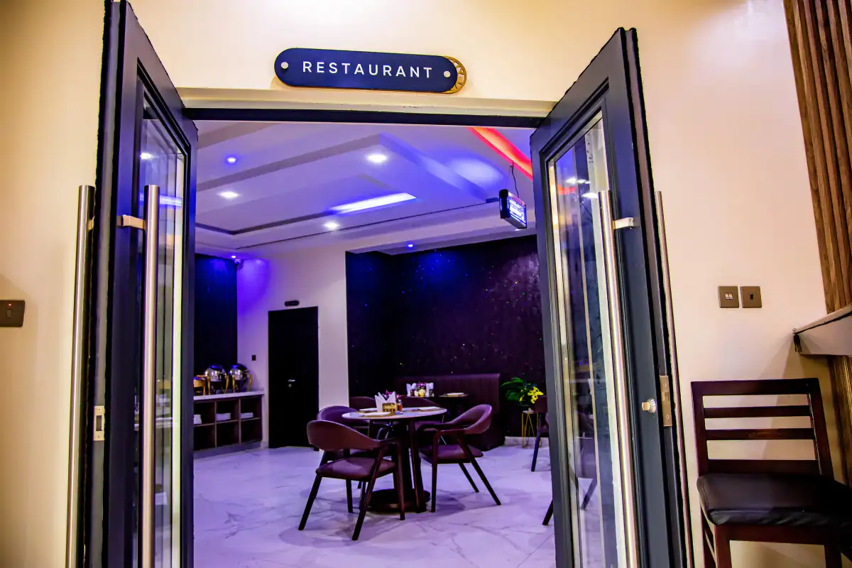 Ivotel Luxury Hotel