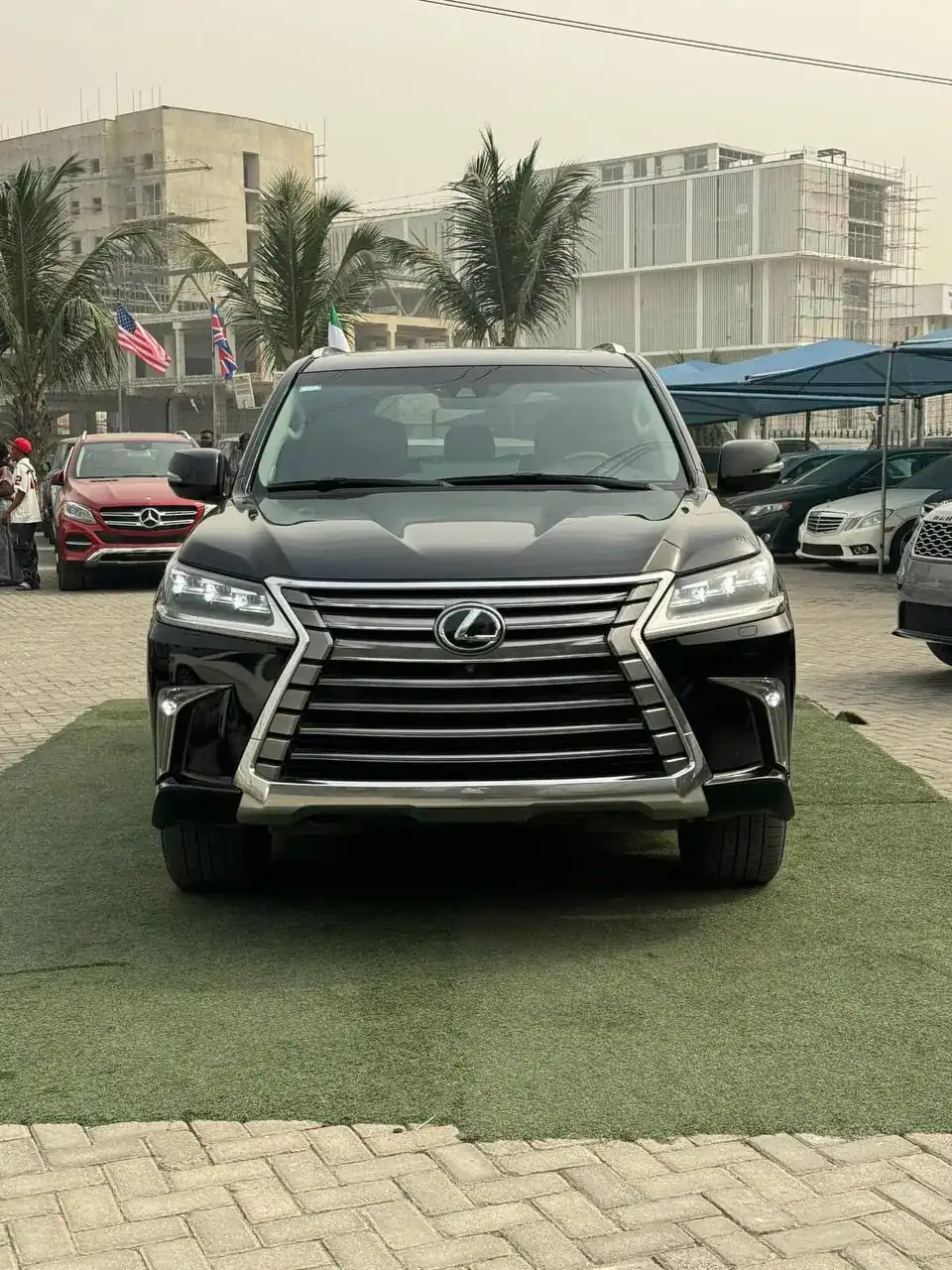 Lexus LX 570