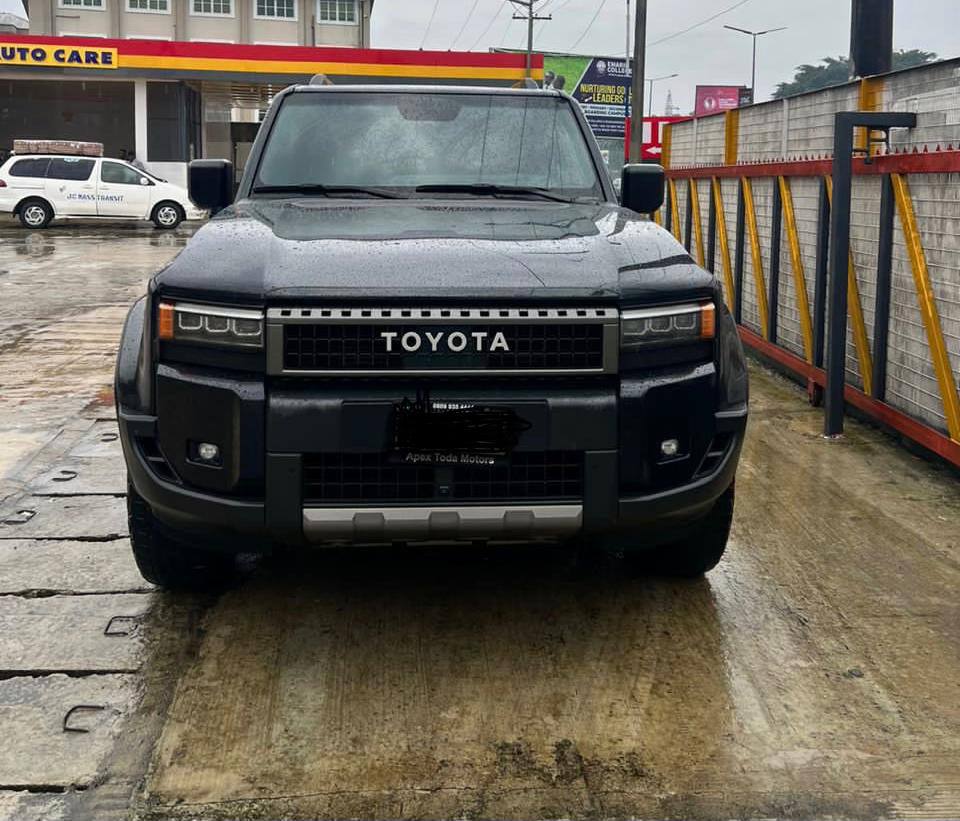 Toyota Landcruiser prado