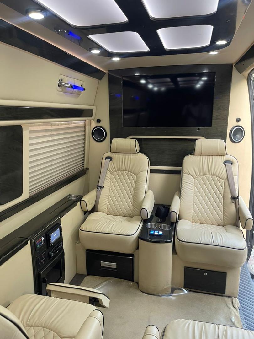 Mercedes Benz Sprinter