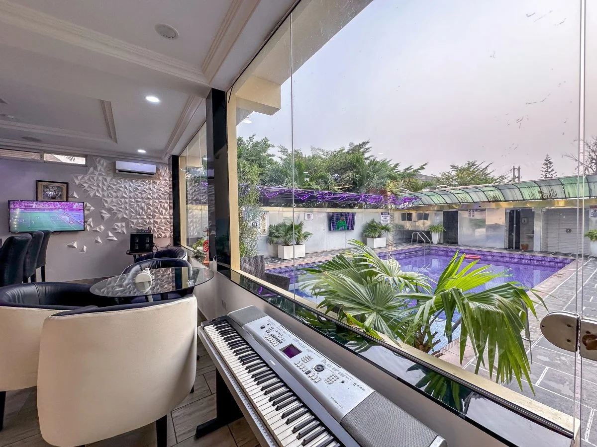 Parkview Astoria Hotel