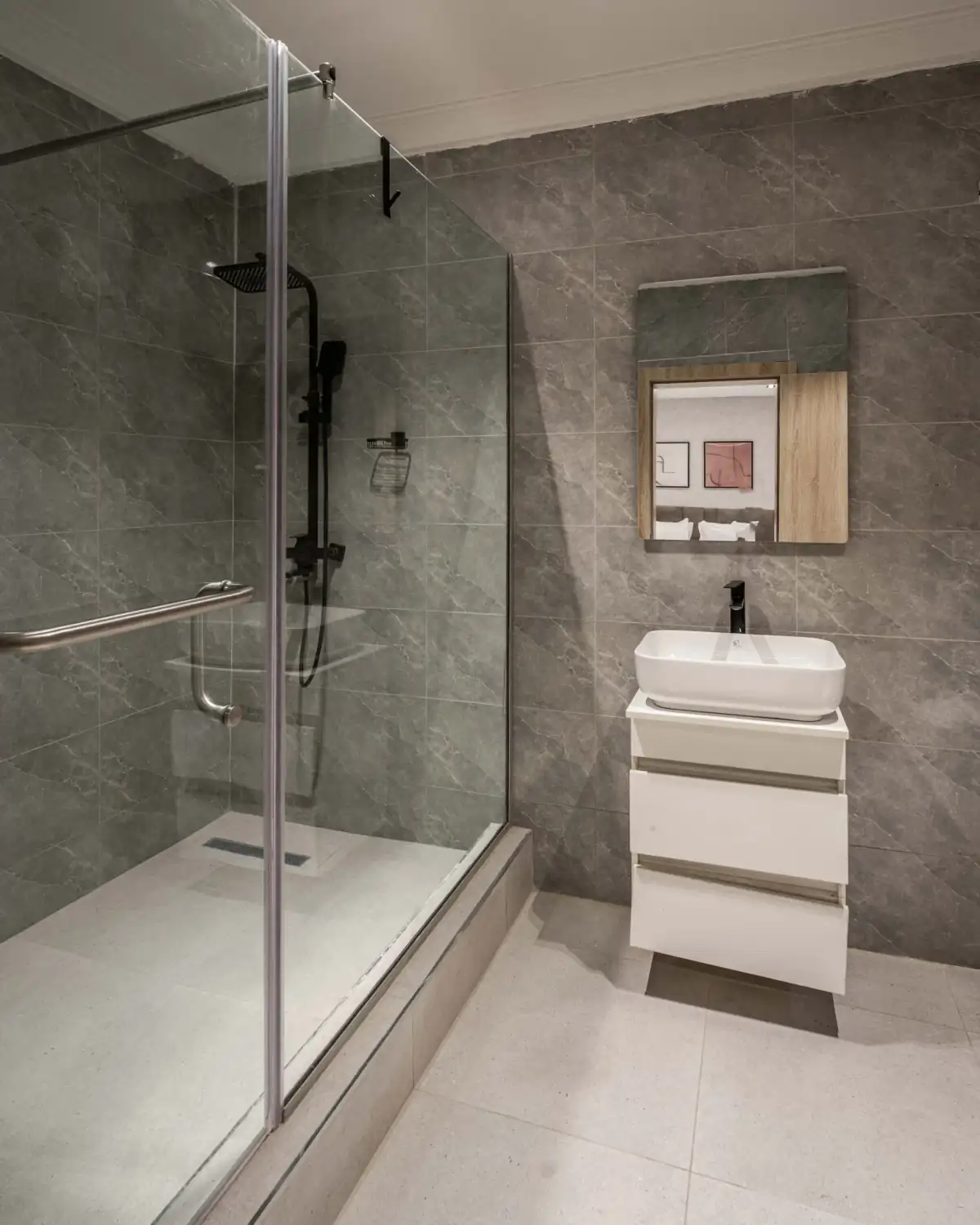 3 Bedroom Apartment, Ikoyi.