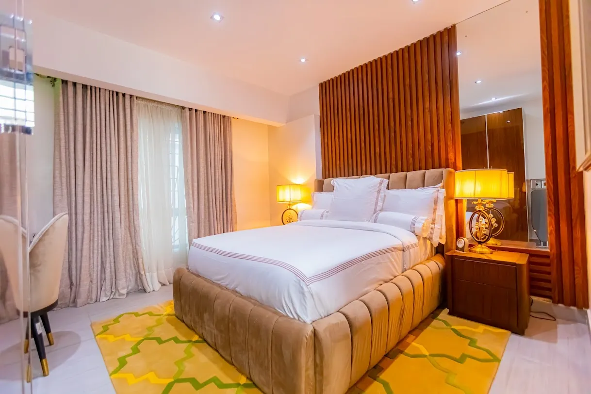 Isglo Hotels