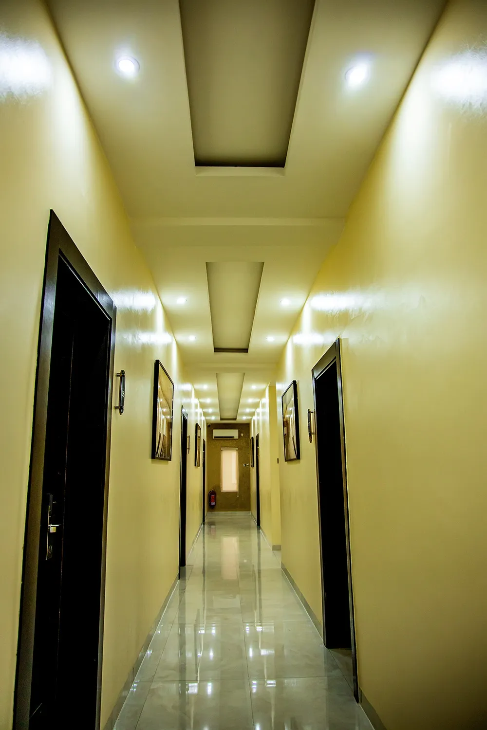 Ivotel Luxury Hotel