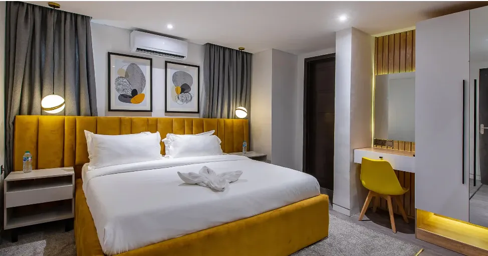 3 Bedroom Penthouse, Lekki.