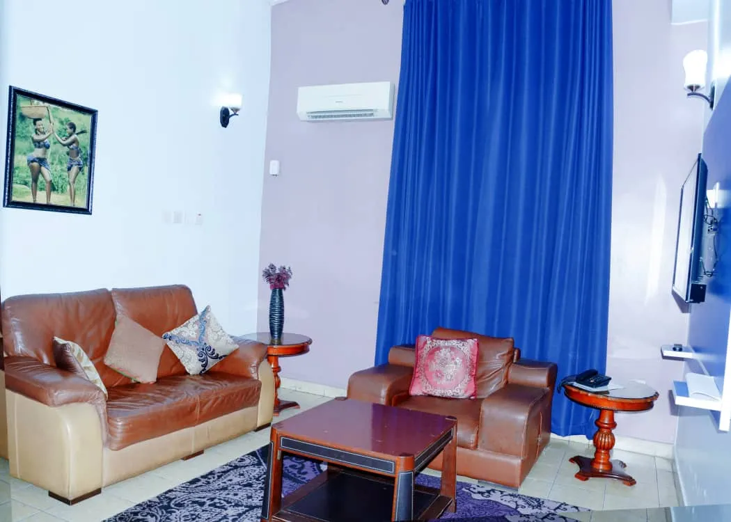 Gold Rush Suites