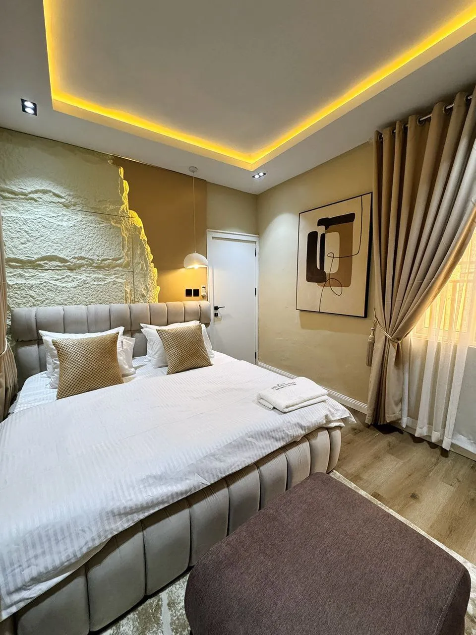 1 Bedroom Luxury Apartment, WUSE 2
