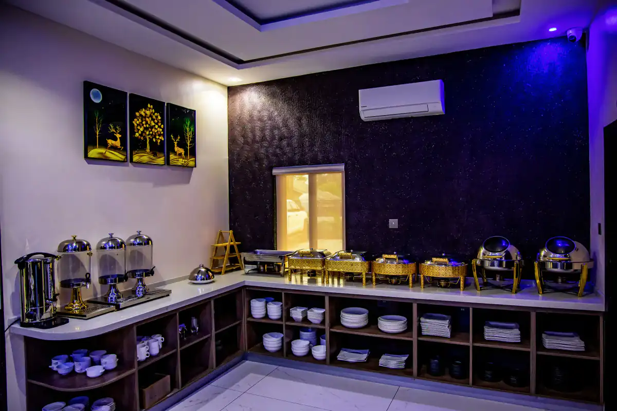 Ivotel Luxury Hotel