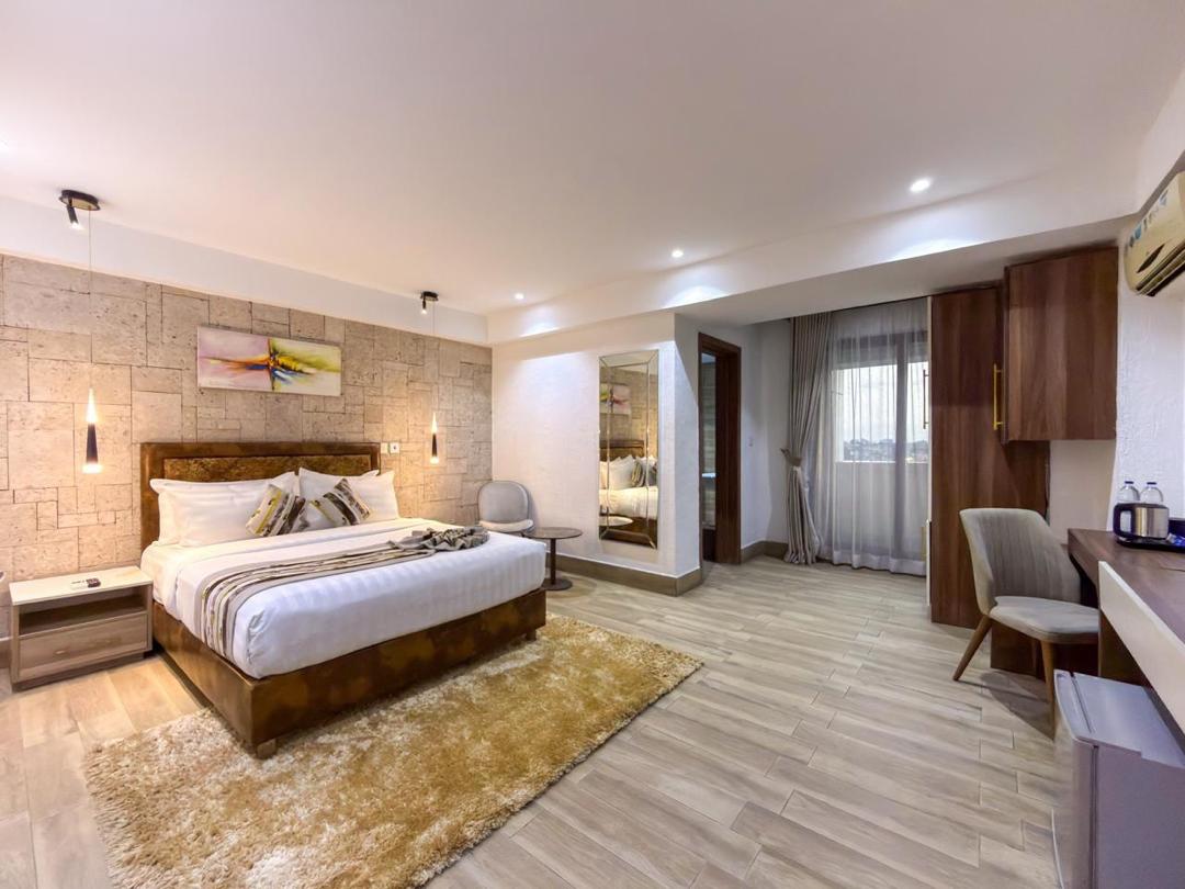 Blue Orange Towers Hotel