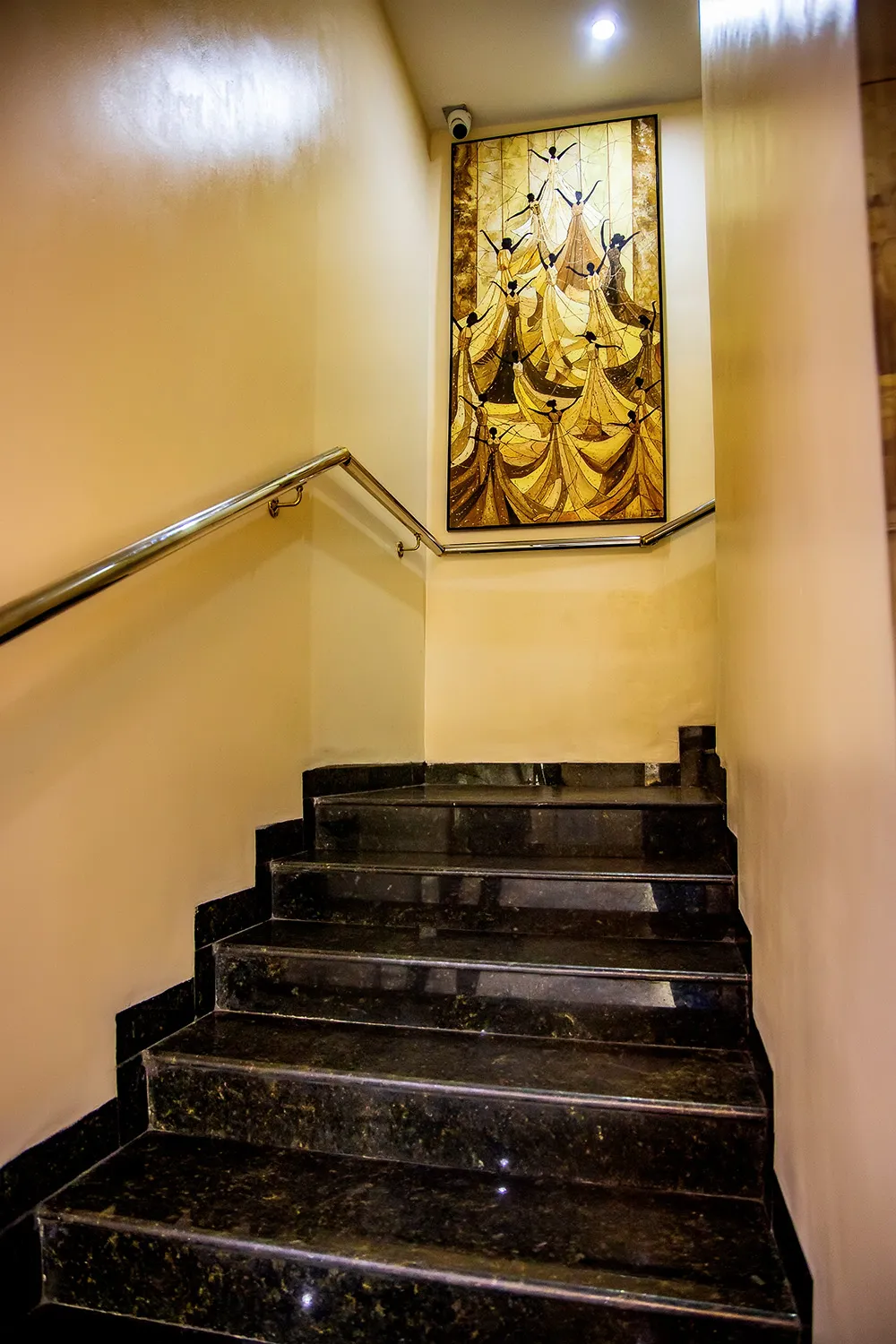 Ivotel Luxury Hotel