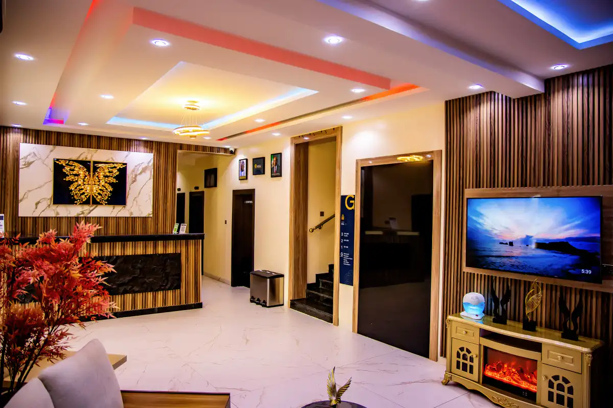 Ivotel Luxury Hotel