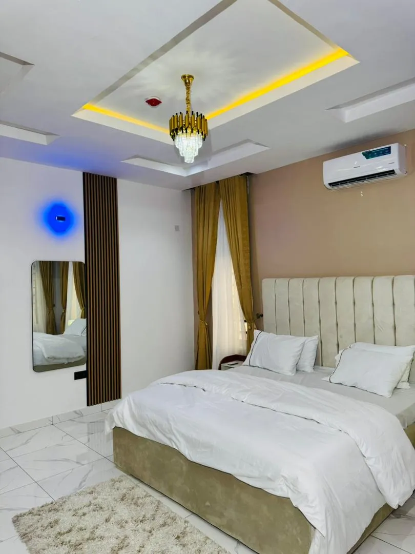 3 Bedroom Flat 1 Apartment, Peter Odili.