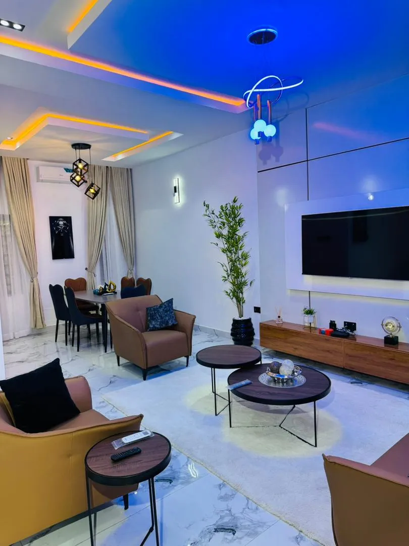 2 Bedroom Apartment Flat 2, Peter Odili