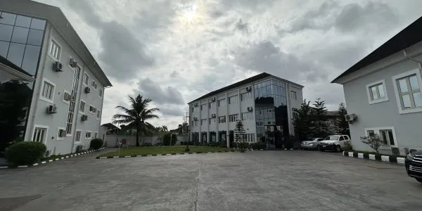 Le Eldera Hotel