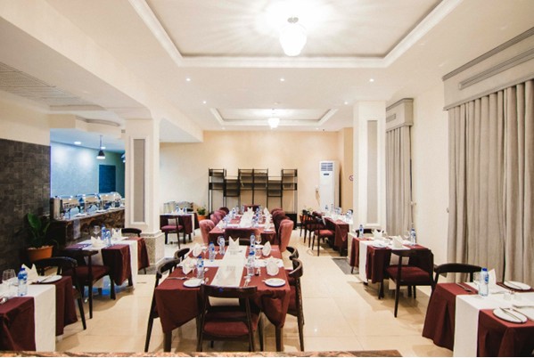White Stones Hotel & Resort