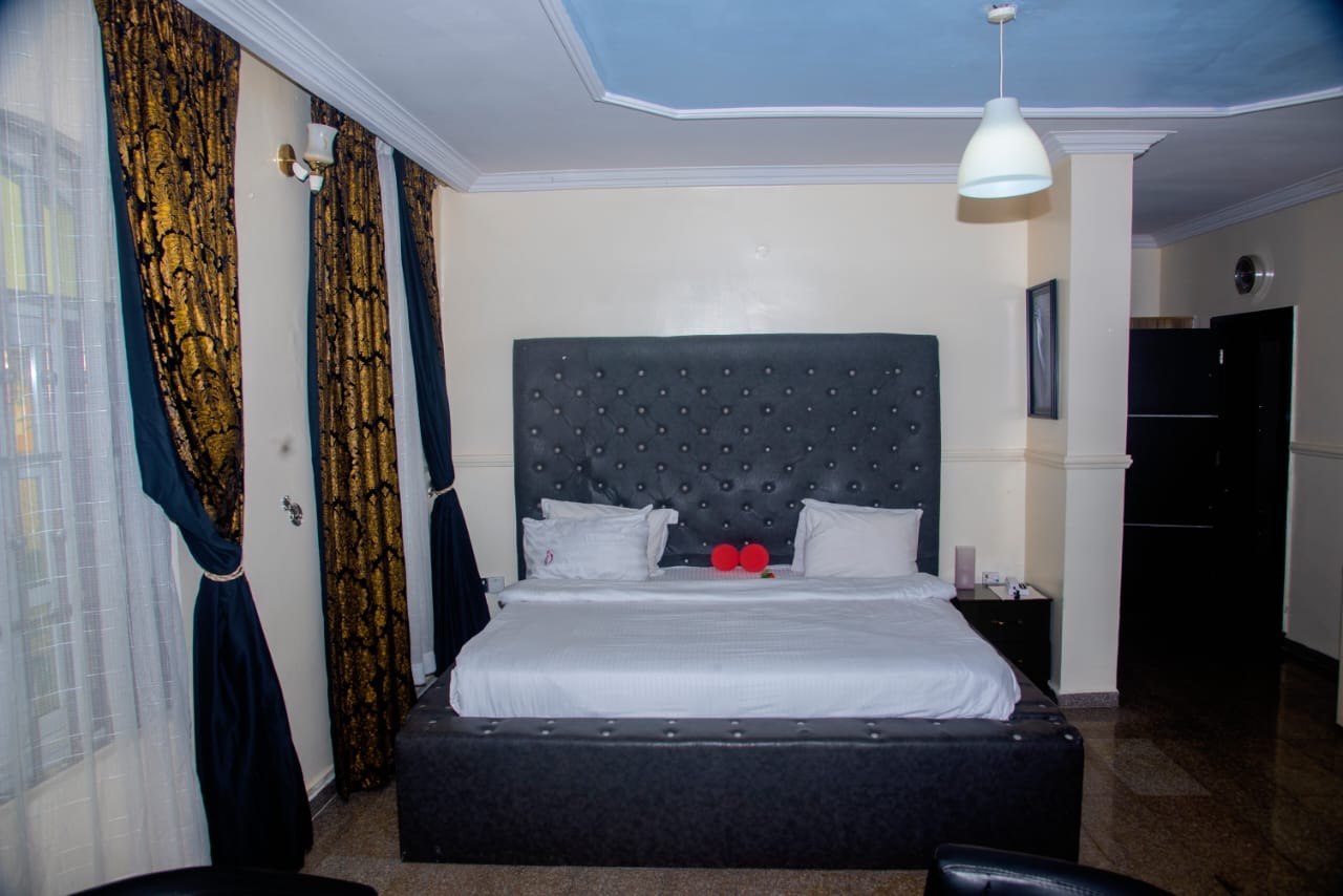 Spa Lavender Luxury Hotel and Suites