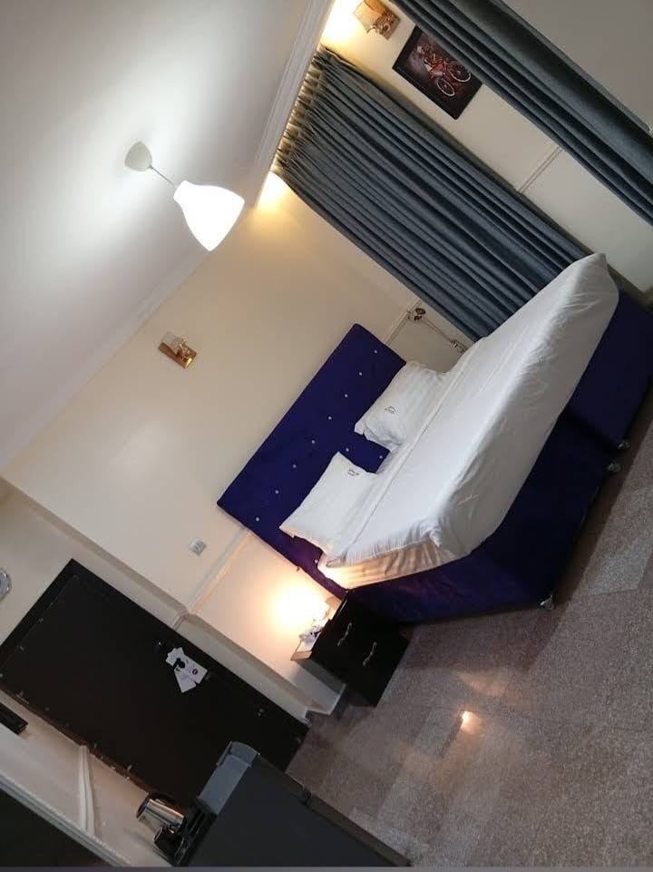 Spa Lavender Luxury Hotel and Suites